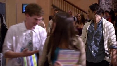 Assistir Barrados no Baile: Nova Geração Temporada 3 Episódio 1 Online em HD