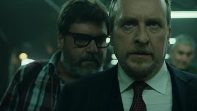 Assistir Money Heist Temporada 3 Episódio 1 Online em HD