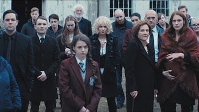 Assistir Marcella Temporada 3 Episódio 3 Online em HD