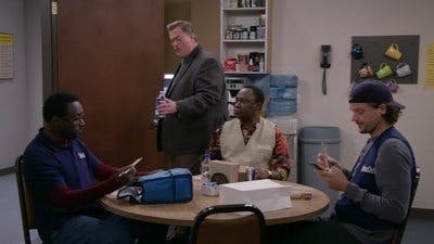 Assistir Bob Hearts Abishola Temporada 2 Episódio 7 Online em HD