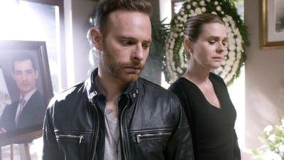 Assistir Falsa Identidade Temporada 1 Episódio 16 Online em HD