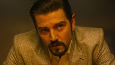 Assistir Narcos: Mexico Temporada 1 Episódio 7 Online em HD