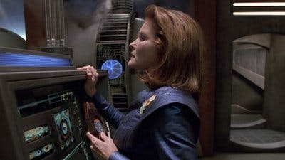 Assistir Jornada nas Estrelas: Voyager Temporada 7 Episódio 16 Online em HD