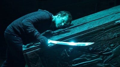 Assistir The Strain Temporada 1 Episódio 11 Online em HD