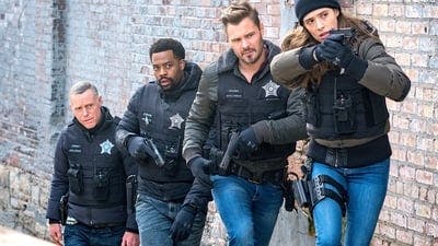 Assistir Chicago P.D.: Distrito 21 Temporada 8 Episódio 4 Online em HD