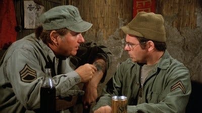 Assistir M*A*S*H Temporada 6 Episódio 9 Online em HD