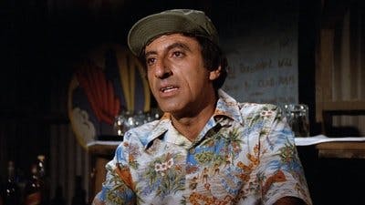 Assistir M*A*S*H Temporada 8 Episódio 8 Online em HD