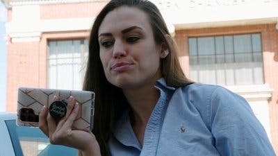 Assistir Amor Fora das Grades Temporada 4 Episódio 18 Online em HD