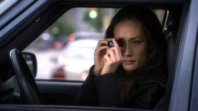 Assistir Nikita Temporada 1 Episódio 4 Online em HD
