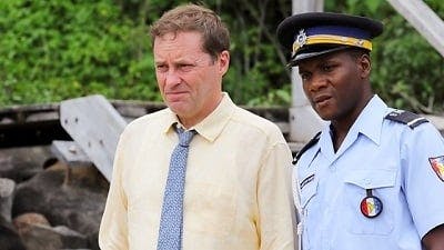 Assistir Death in Paradise Temporada 8 Episódio 3 Online em HD