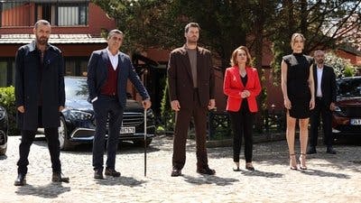 Assistir Aile: Laços De Paixão Temporada 1 Episódio 9 Online em HD