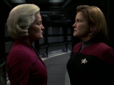 Assistir Jornada nas Estrelas: Voyager Temporada 7 Episódio 25 Online em HD