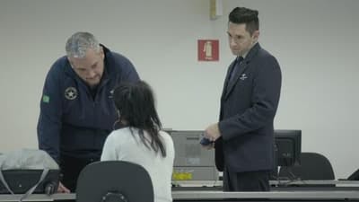 Assistir Airport Brazil: Restricted Areas Temporada 3 Episódio 12 Online em HD
