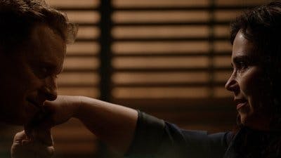 Assistir Resident Alien Temporada 2 Episódio 3 Online em HD