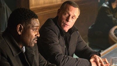 Assistir Chicago P.D.: Distrito 21 Temporada 5 Episódio 13 Online em HD