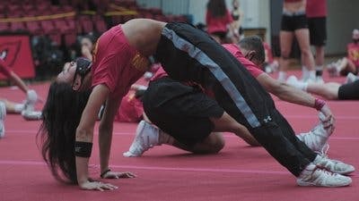 Assistir Cheer Temporada 2 Episódio 6 Online em HD