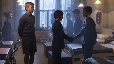 Assistir The Crown Temporada 2 Episódio 9 Online em HD