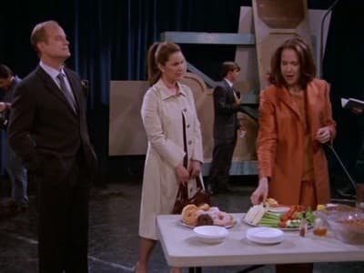 Assistir Frasier Temporada 10 Episódio 21 Online em HD