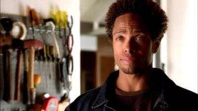 Assistir CSI: Investigação Criminal Temporada 2 Episódio 12 Online em HD