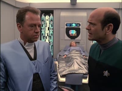 Assistir Jornada nas Estrelas: Voyager Temporada 7 Episódio 5 Online em HD
