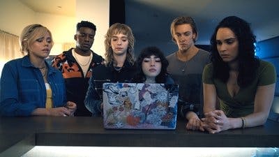 Assistir Um de Nós Está Mentindo Temporada 2 Episódio 8 Online em HD