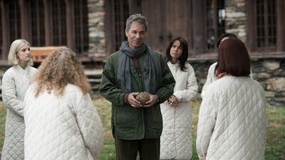 Assistir Elsbeth Temporada 2 Episódio 9 Online em HD