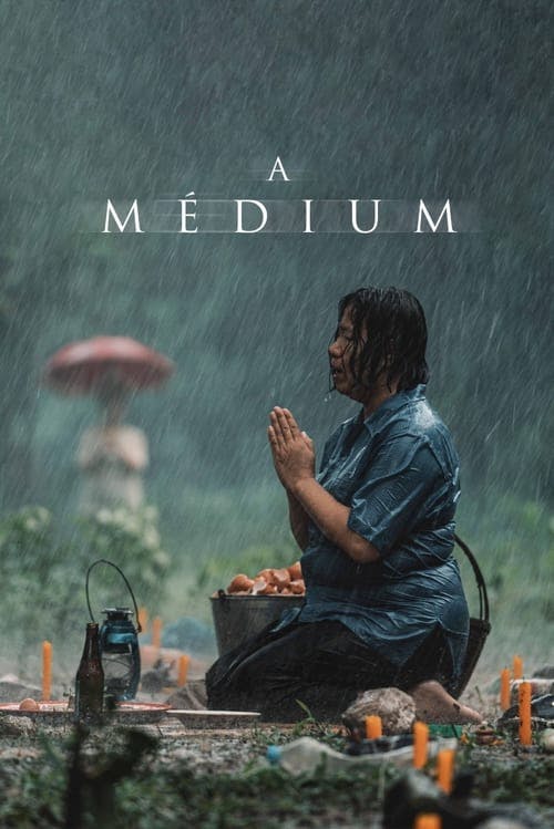 A Médium poster