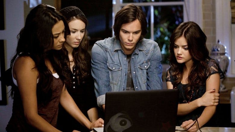 Assistir Pretty Little Liars Temporada 2 Episódio 15 Online em HD