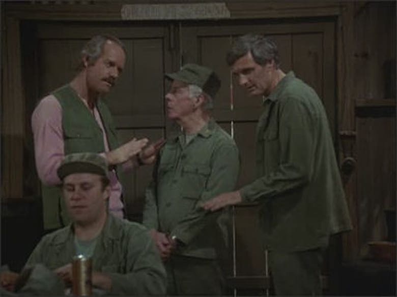 Assistir M*A*S*H Temporada 9 Episódio 16 Online em HD