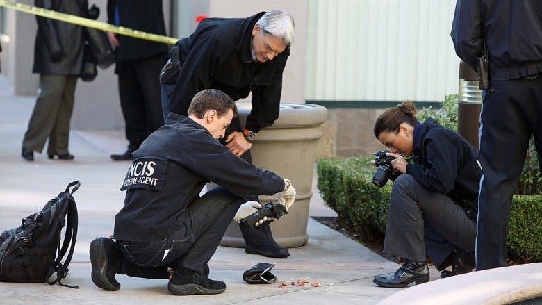 Assistir NCIS: Investigação Naval Temporada 8 Episódio 16 Online em HD