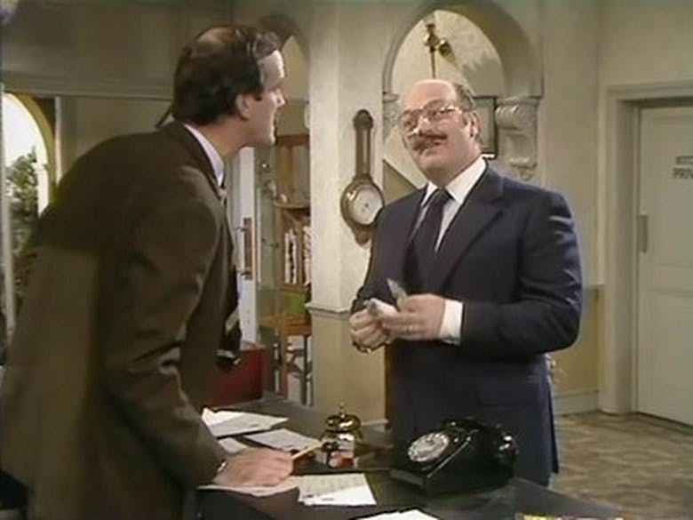 Assistir Hotel Fawlty Temporada 2 Episódio 1 Online em HD
