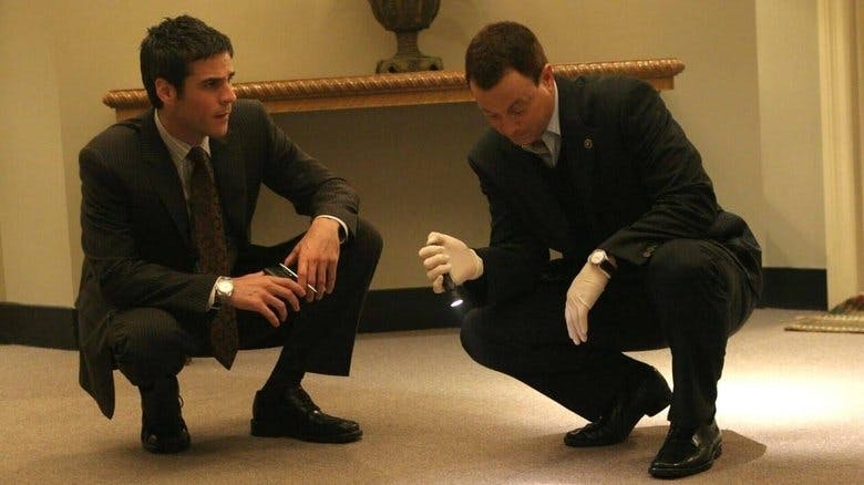 Assistir CSI: Nova York Temporada 2 Episódio 8 Online em HD