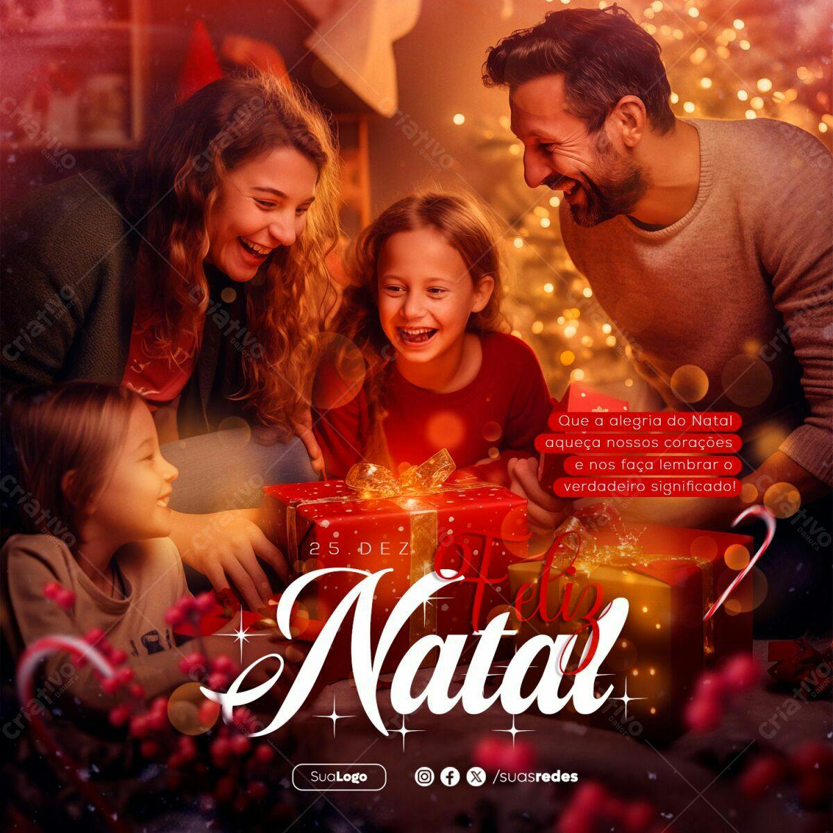 Postagem Natalina Família Feliz PSD Editável
