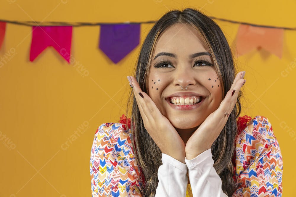 Mulher Bonita Caipira Fazendo Pose Festa Junina Ou Julina