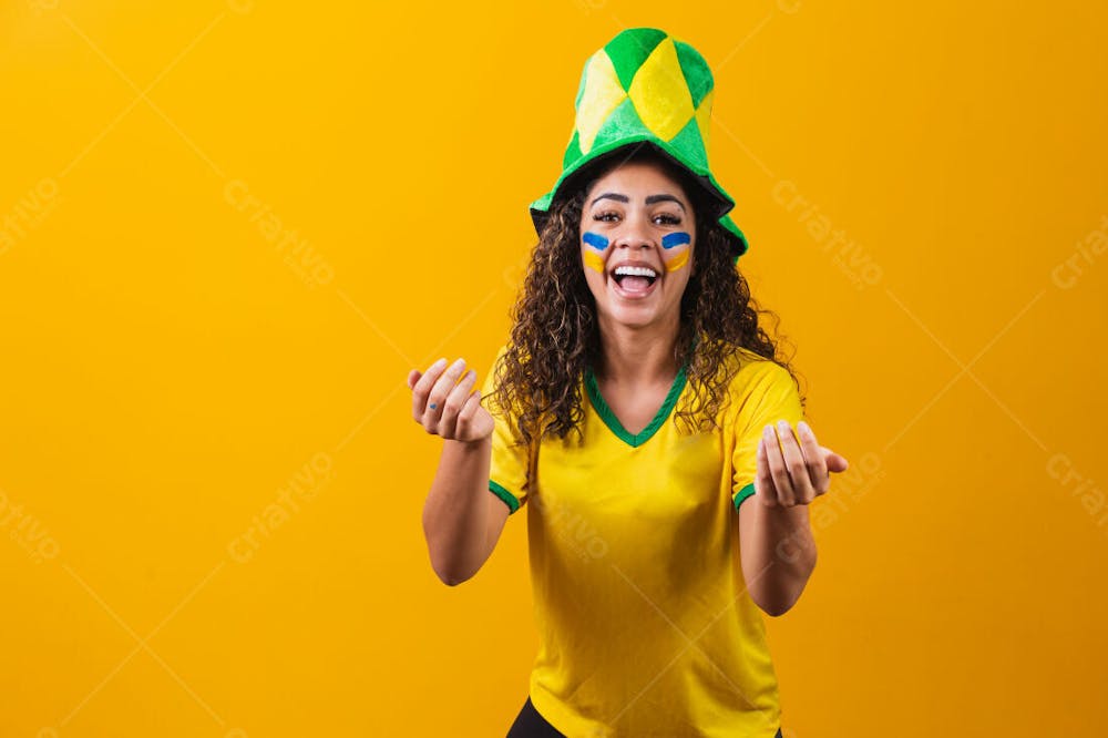 Mulher Comemorando Futebol Torcedora Brasil Copa Do Mundo 3