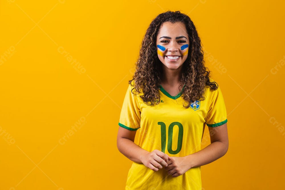 Mulher Comemorando Futebol Torcedora Brasil Copa Do Mundo 13