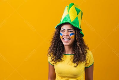 Mulher Comemorando Futebol Torcedora Brasil Copa Do Mundo 18