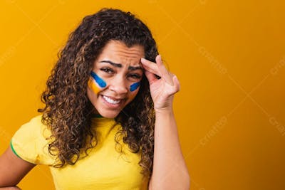Mulher Torcedora Brasil Copa Do Mundo Preocupada 1