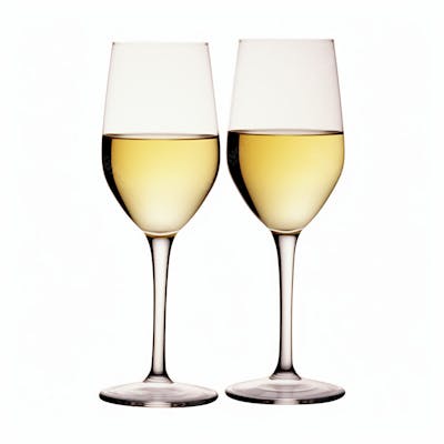 Taça De Vinho Em Fundo Branco Bebidas  (6)