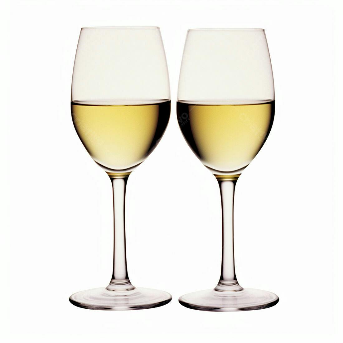 Duas taças de vinho branco