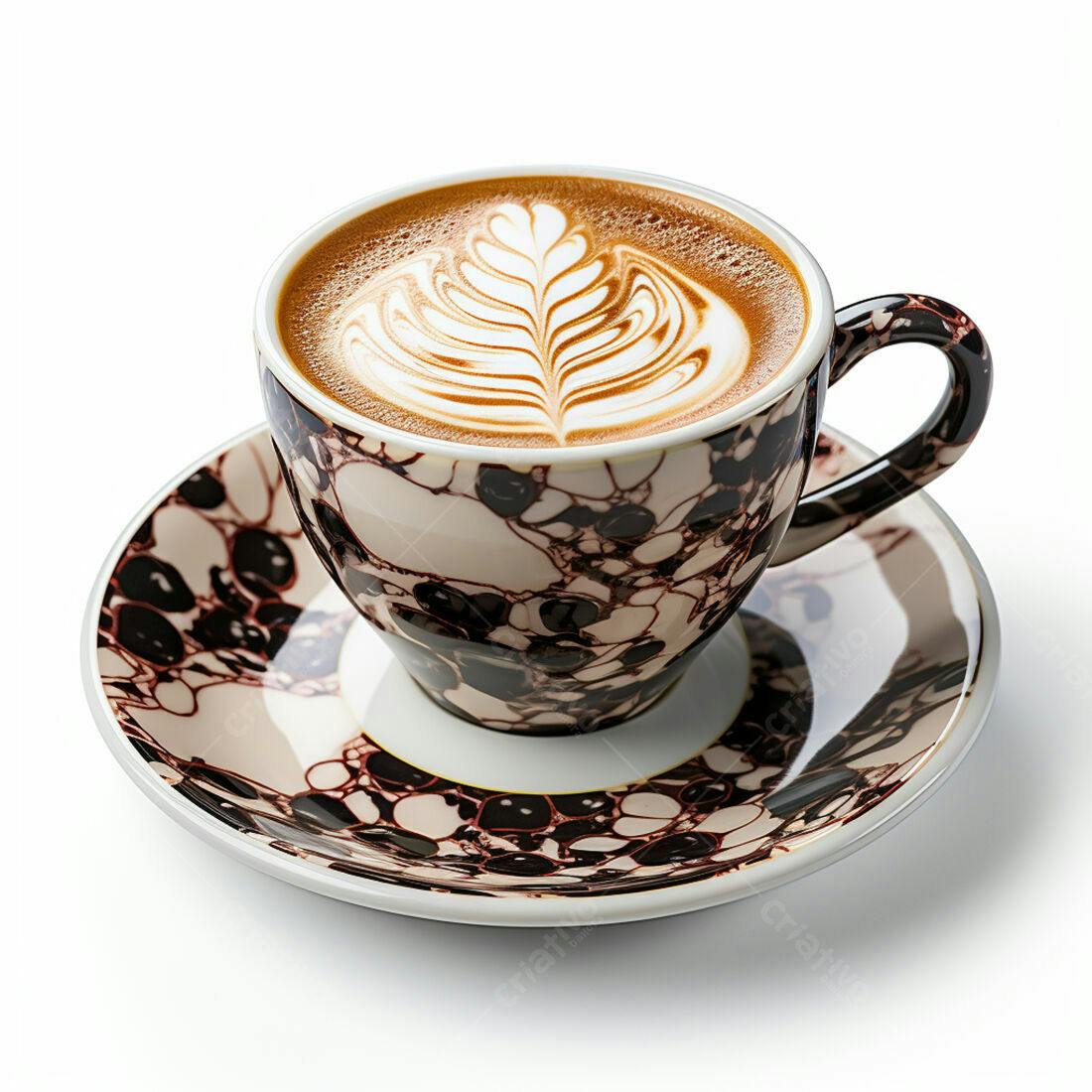 Cappuccino com arte na xícara e pires