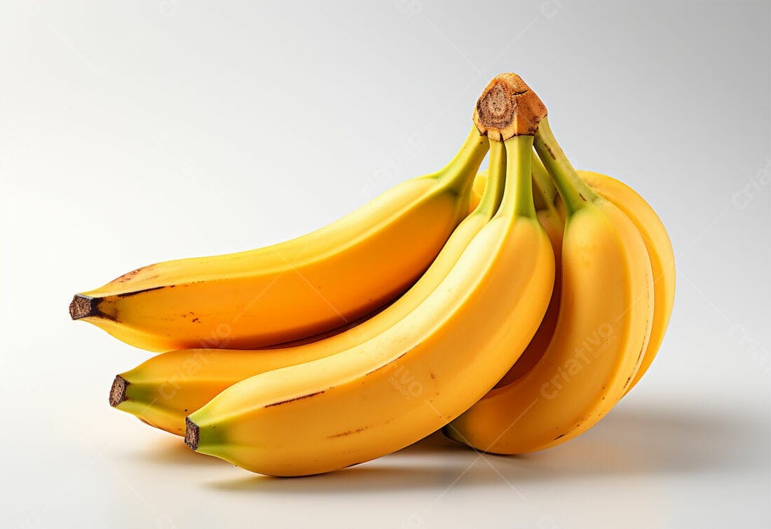 Bananas amarelas maduras agrupadas