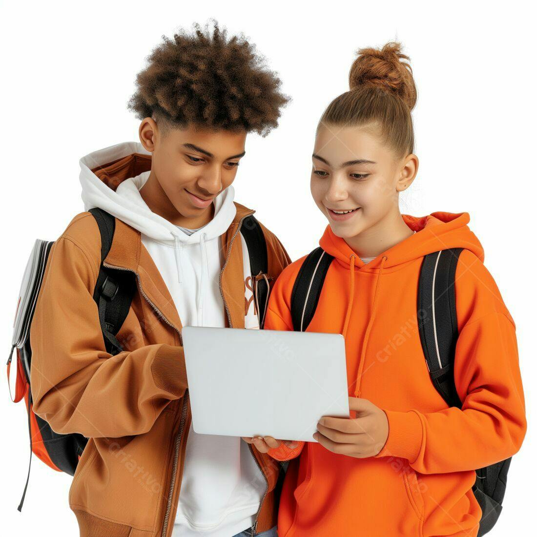 Estudantes adolescentes usando laptop