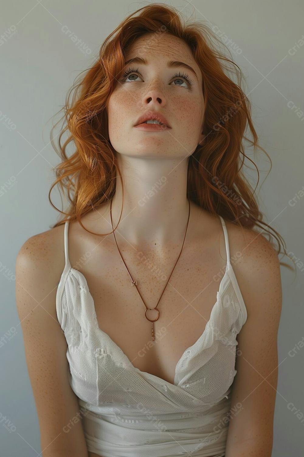 UMA LINDA MULHER RUIVA - IMAGEM