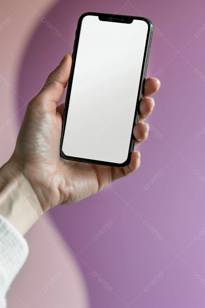 Segurando Um Celular Na Mão