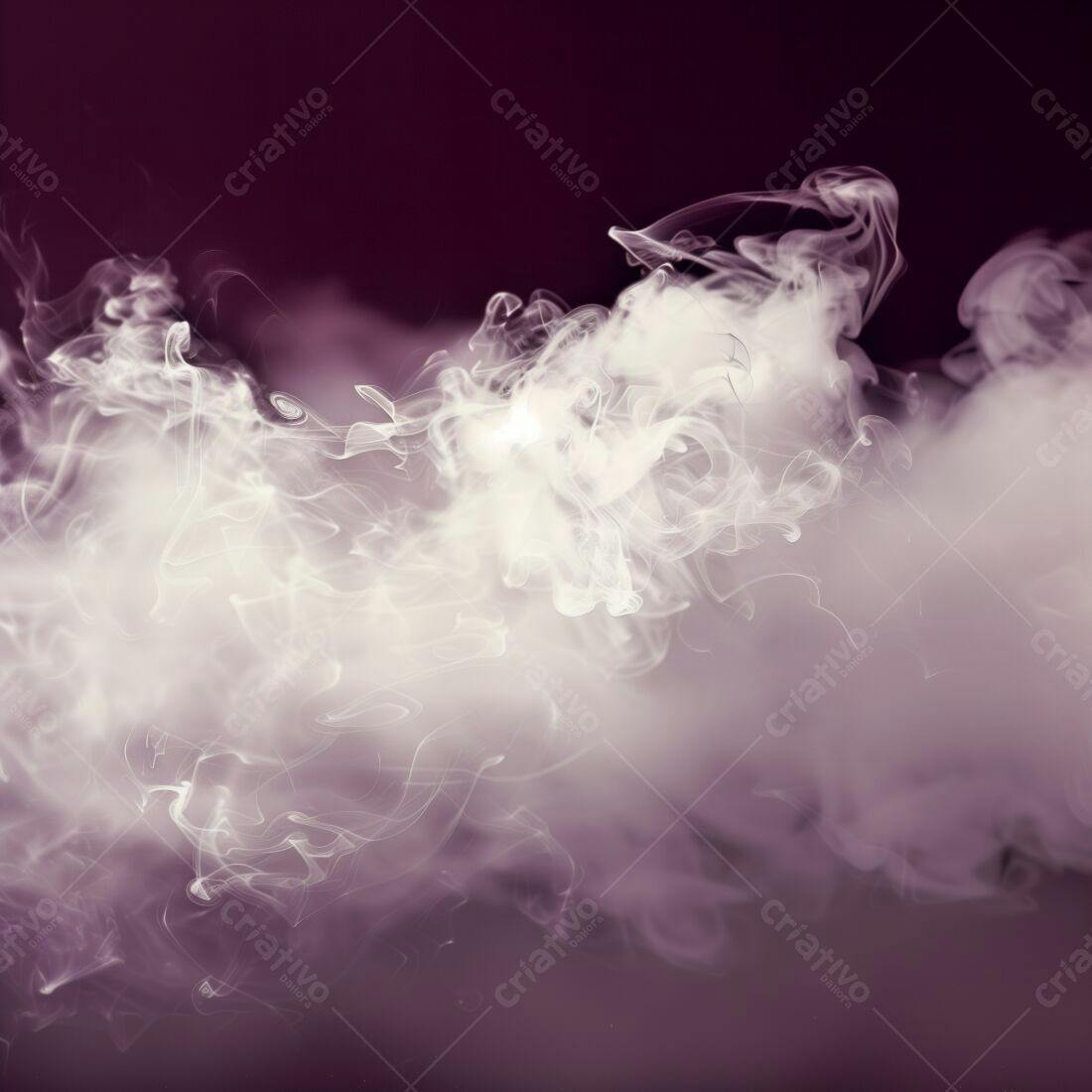 Nuvens de fumaça branca e roxa