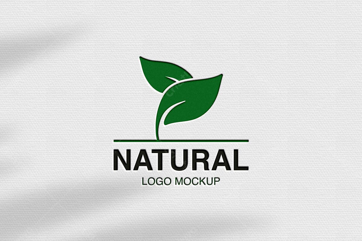 Logo Mockup com Folhas Verdes PSD Editável