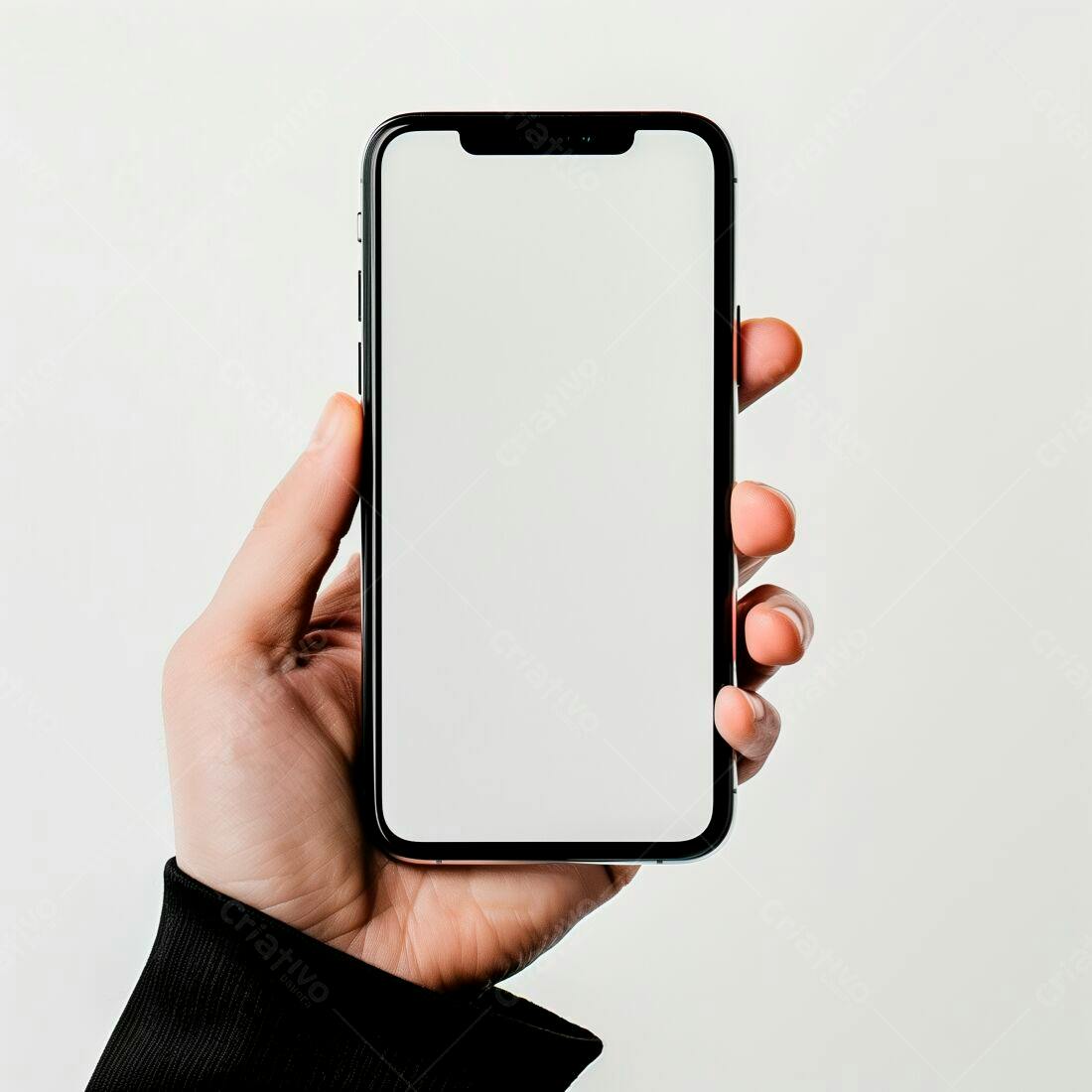 Smartphone com tela em branco na mão