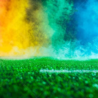 Campo de futebol com fumaça nas cores da bandeira do brasil 64