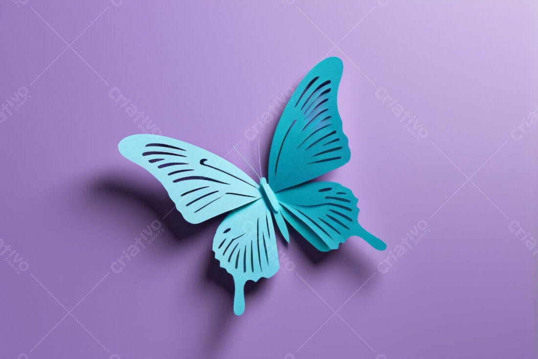 Borboleta de papel azul em fundo roxo